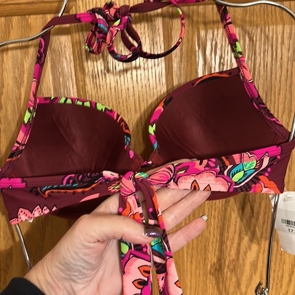 Xhilaration-Pink Sangria Push Up Bikini Top with tie neck and back straps - Picture 4 of 7